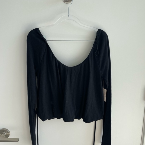 Free People Ribbed Black Long Sleeve Blouse - Picture 2 of 7